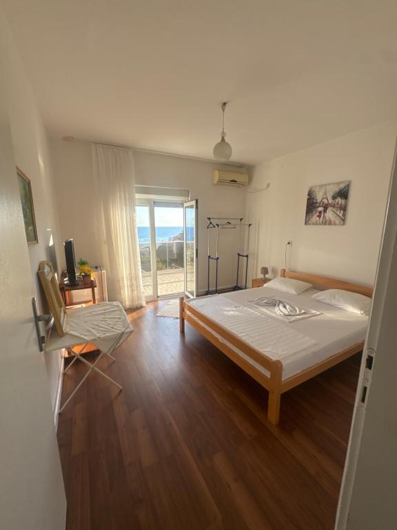 Lorik room - 5