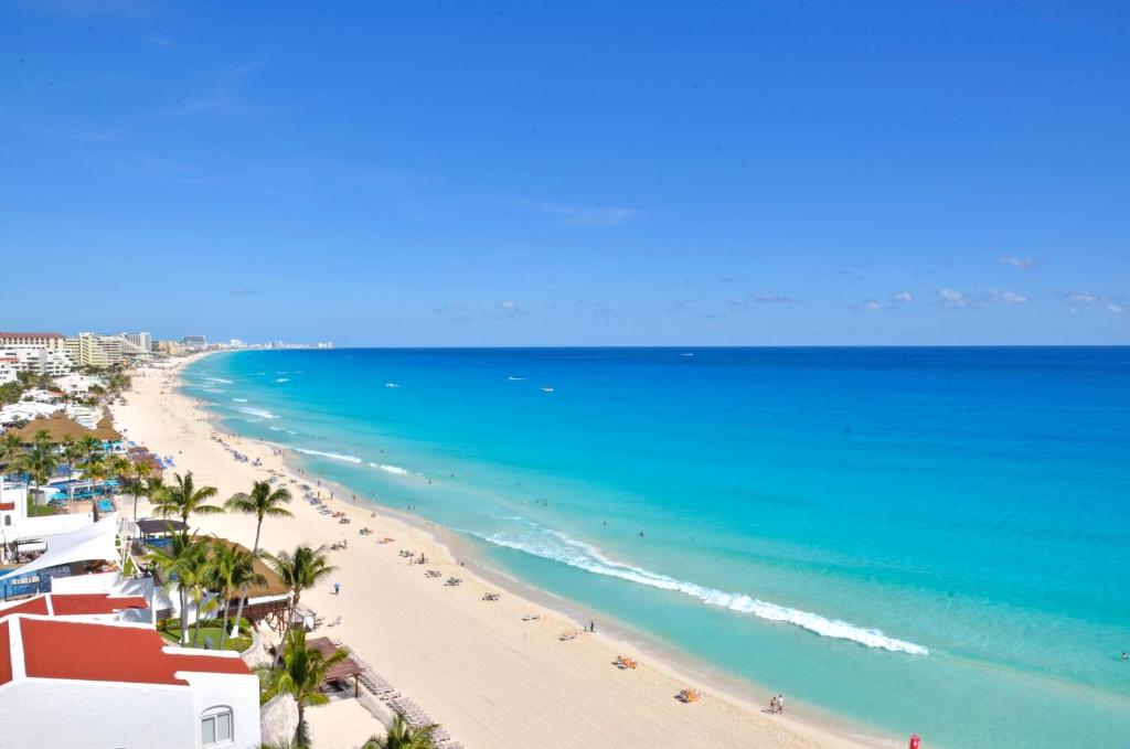 Amaizing Pent House on the Beach - 3