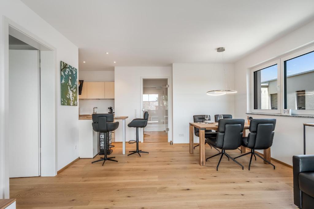 Ferienwohnung Berg und See - moderne Wohnung mit Rundblick am Bodensee genießen - 4