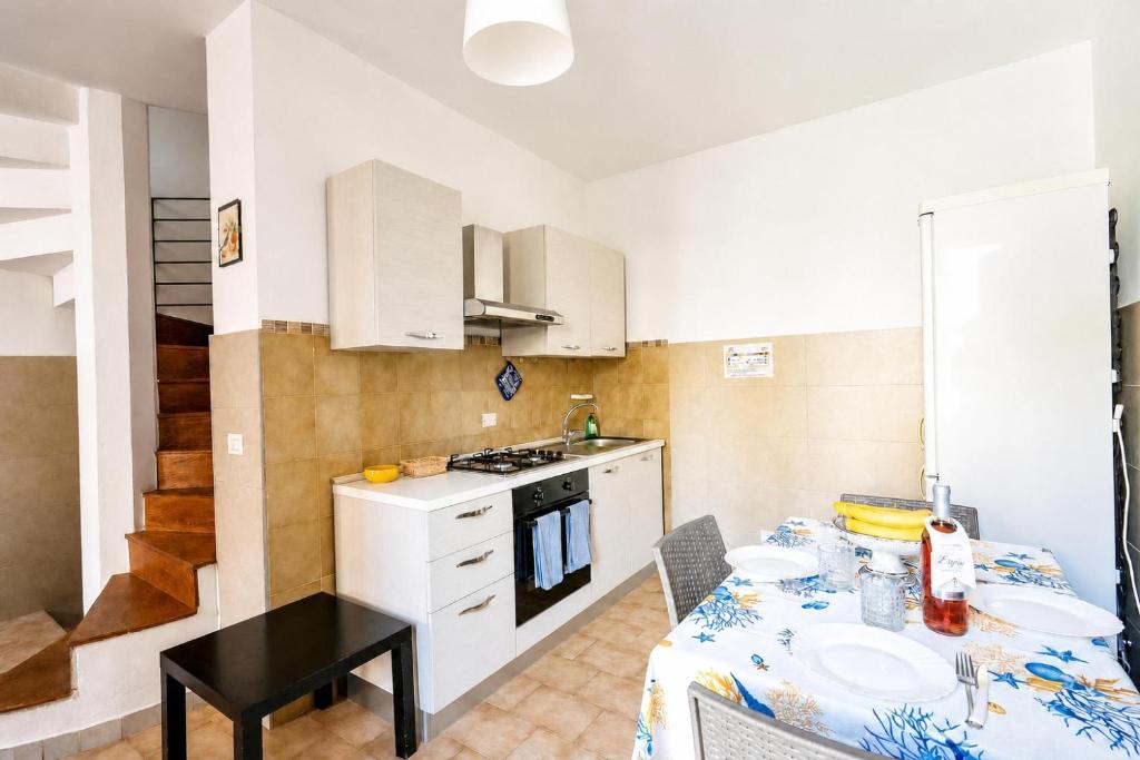 Villino Sole 3 with A/C near Beach & Centre - Happy Rentals - 2