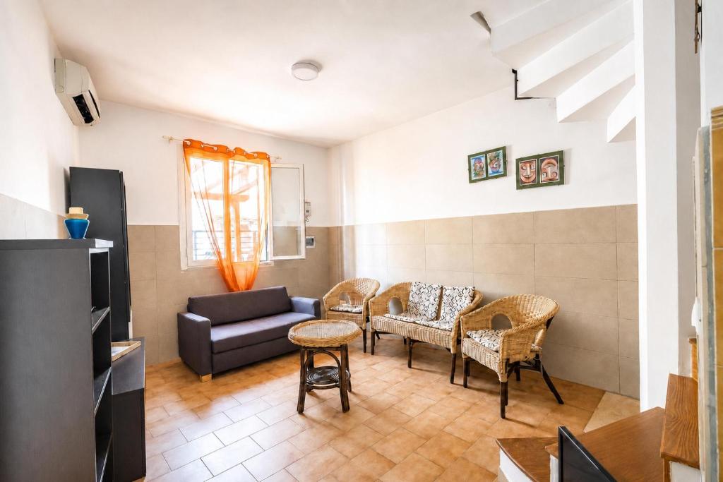 Villino Sole 3 with A/C near Beach & Centre - Happy Rentals - 3