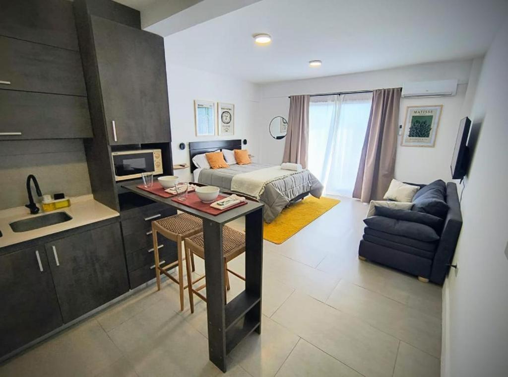 Vivienda Minimalista Ezeiza 305 - 2