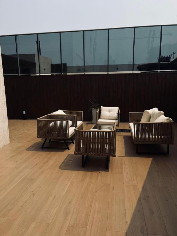 2 Dormitorios a metros del Shopping del Sol Piscina, Coworking y Piso Alto - 1