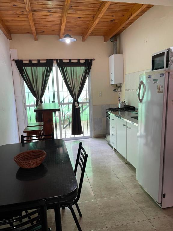 Departamento para 5 personas con pileta y cochera-pet friendly - 5