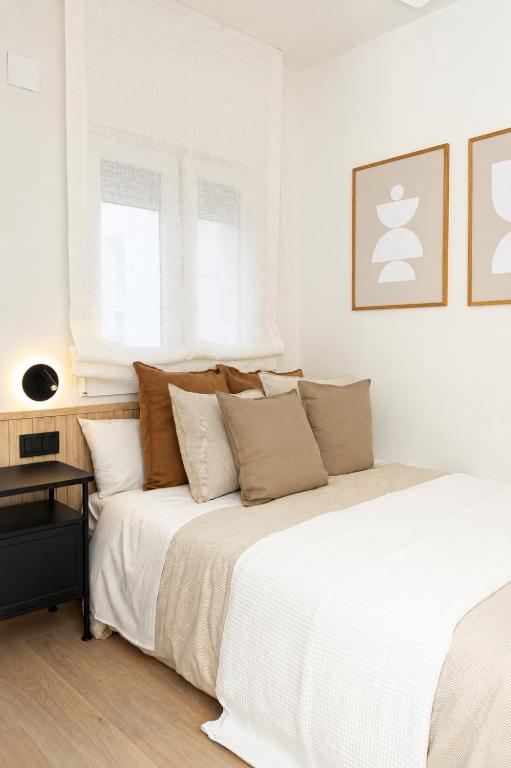Carvajal Street, Private rooms - 3