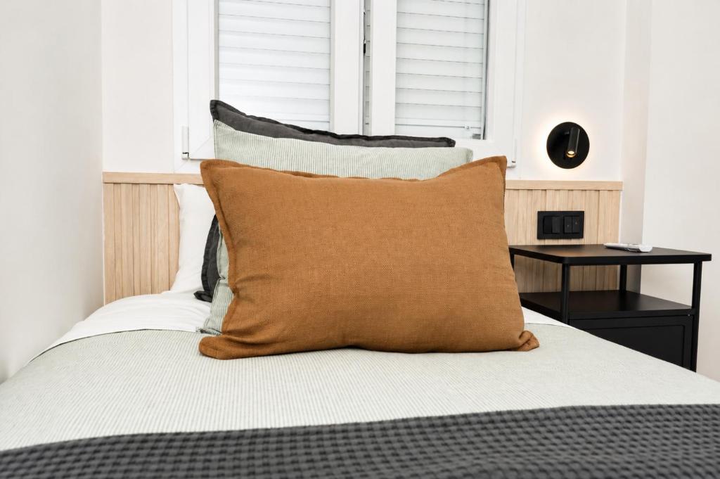 Carvajal Street, Private rooms - 5