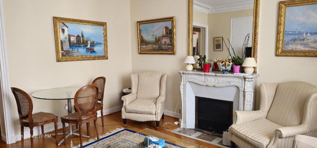 Appartement climatisé 70 m2 à Paris Trocadéro à louer en bail de mobilité - 2