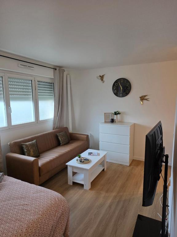 Cozy studio near Stade de France - 4
