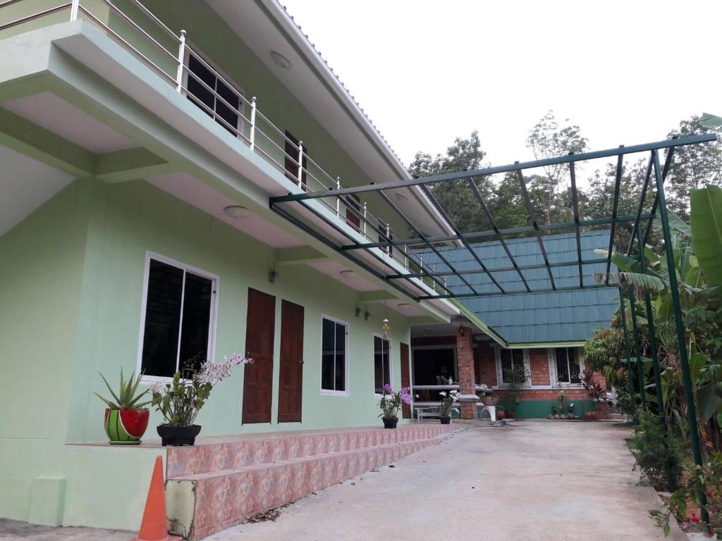 Pingpong's House Koh Chang photo
