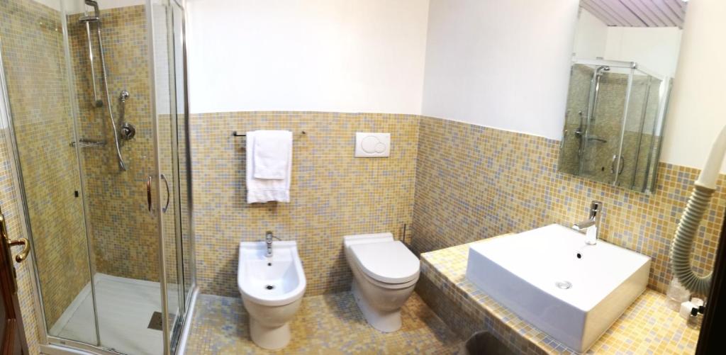 ห้องน้ำ