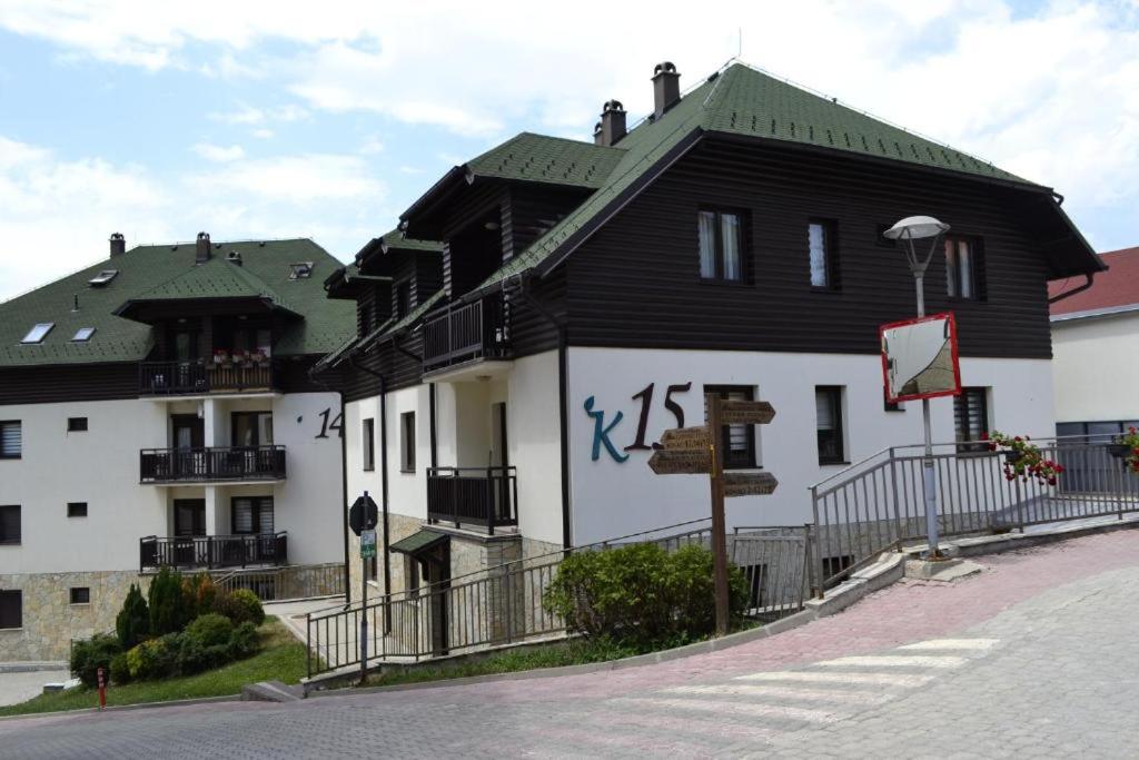 Zlatiborski KONAK 15 - 1
