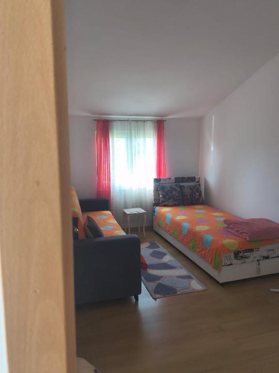 Apartment just like Home - 2