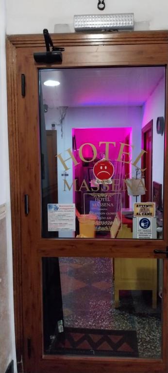Hotel Guesthouse MASSENA - 4