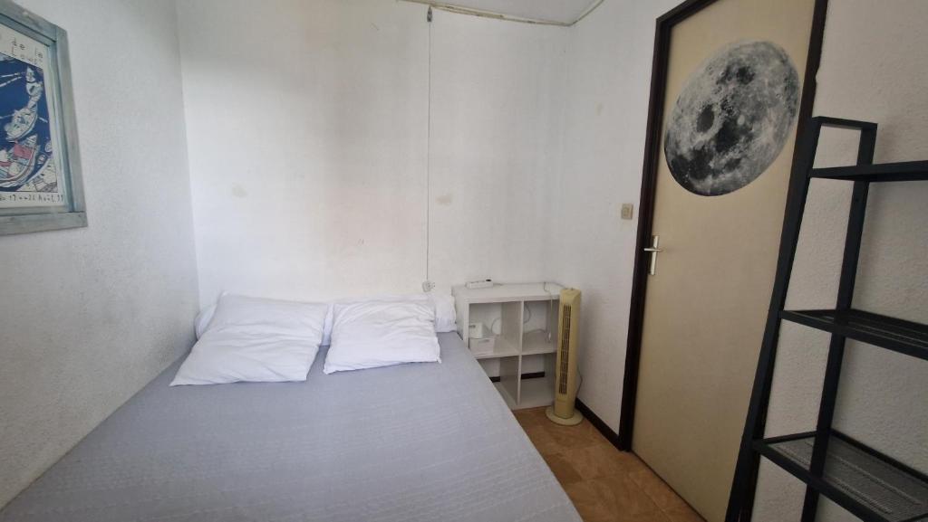 Appartement T2 dans résidence calme avec piscine - 4