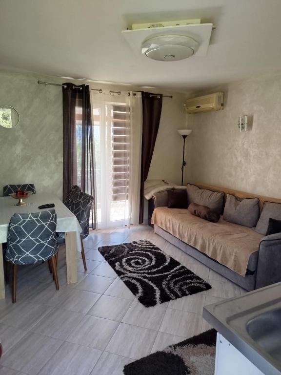 D&A Tivat - 4