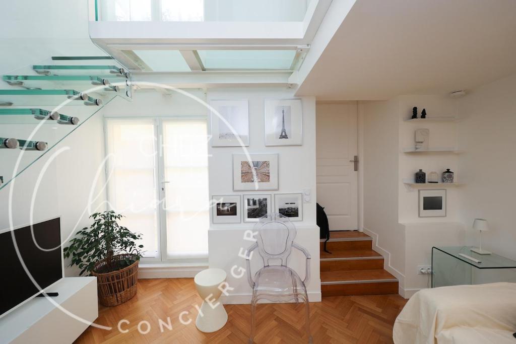 Romantic Marais Hideaway Heart of Paris - 5