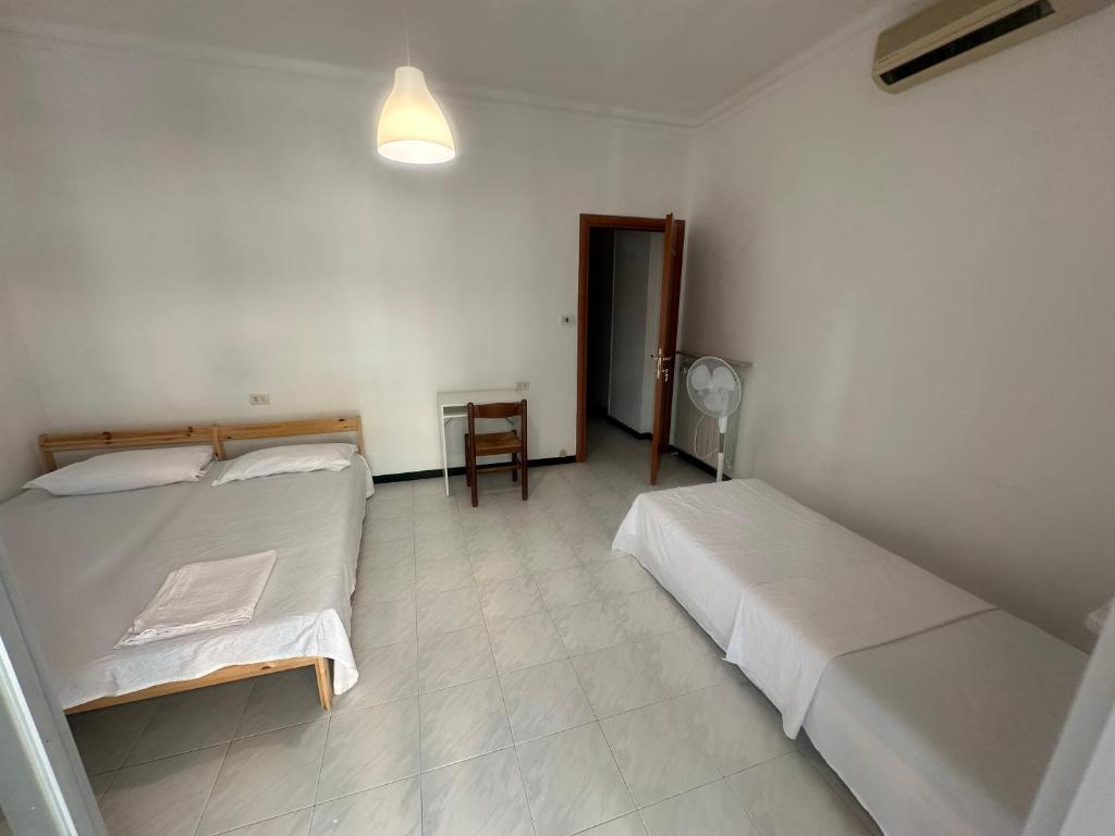 Principe Station Cozy Rooms Near Center shared bathroom - 5