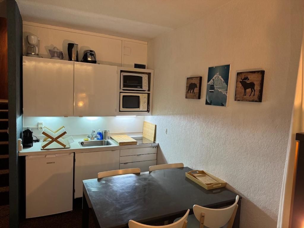 Studio with Panoramic Views - 5
