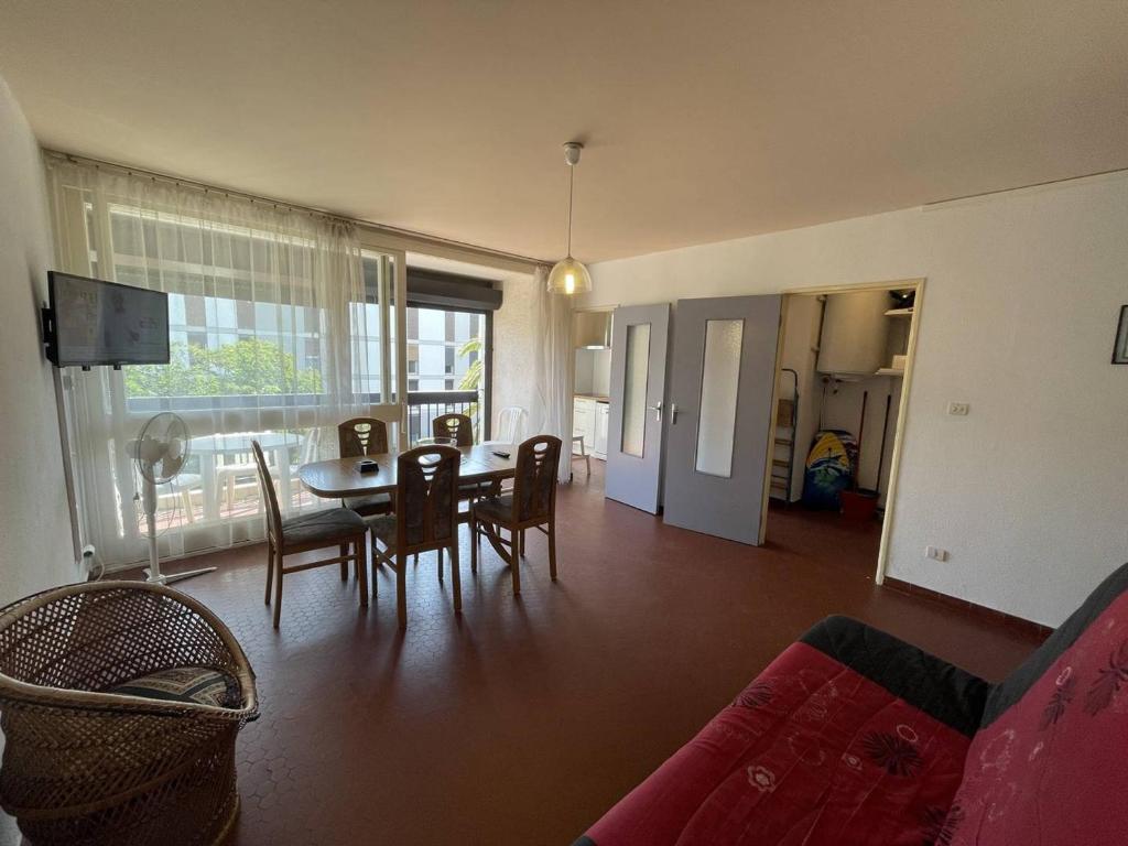 Grand T3 à Saint-Cyprien, 2 Chambres, Plage à 400m, Animaux admis - FR-1-106-99 - 1