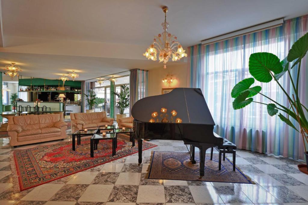 Hotel Jasminum — Restauracje i bary in Bibione, Wenecja Euganejska