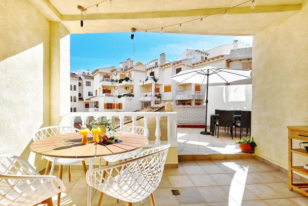 Modern Relax Oasis with Pool, 150m from the Sea - 1