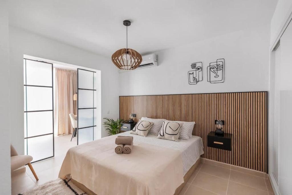 1BDR Studio 150m from Sea with Workspace - 2