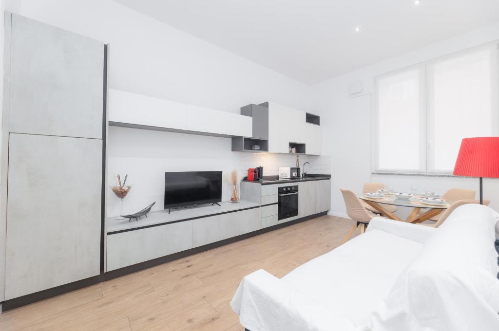 Bocconi White Apartment - 5