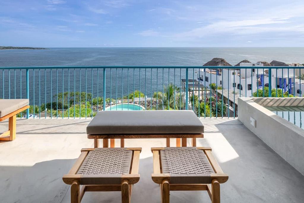 Oceanfront Luxury at The Tower at La Escondida - 1