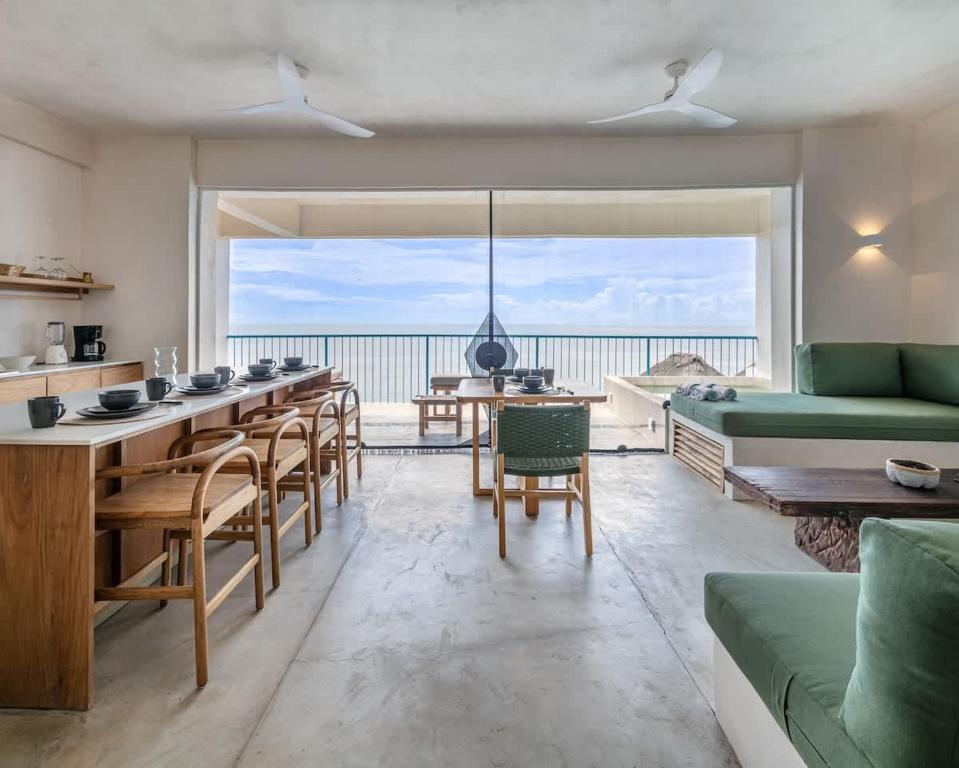 Oceanfront Luxury at The Tower at La Escondida - 2