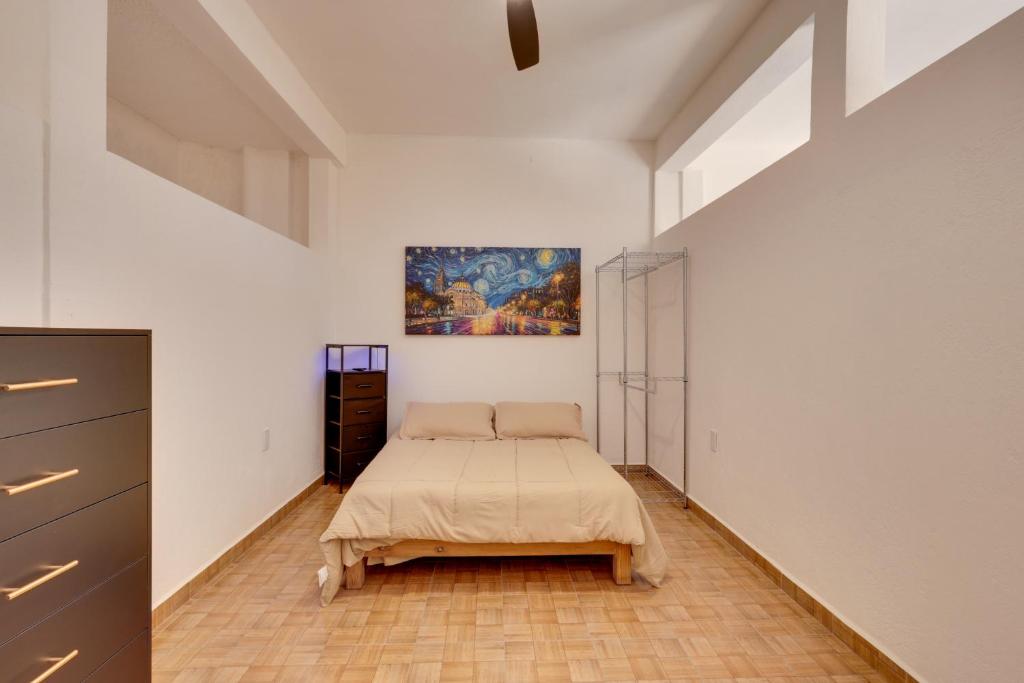 7 Mi to Borda Garden, Guest House w/ Courtyard - 2