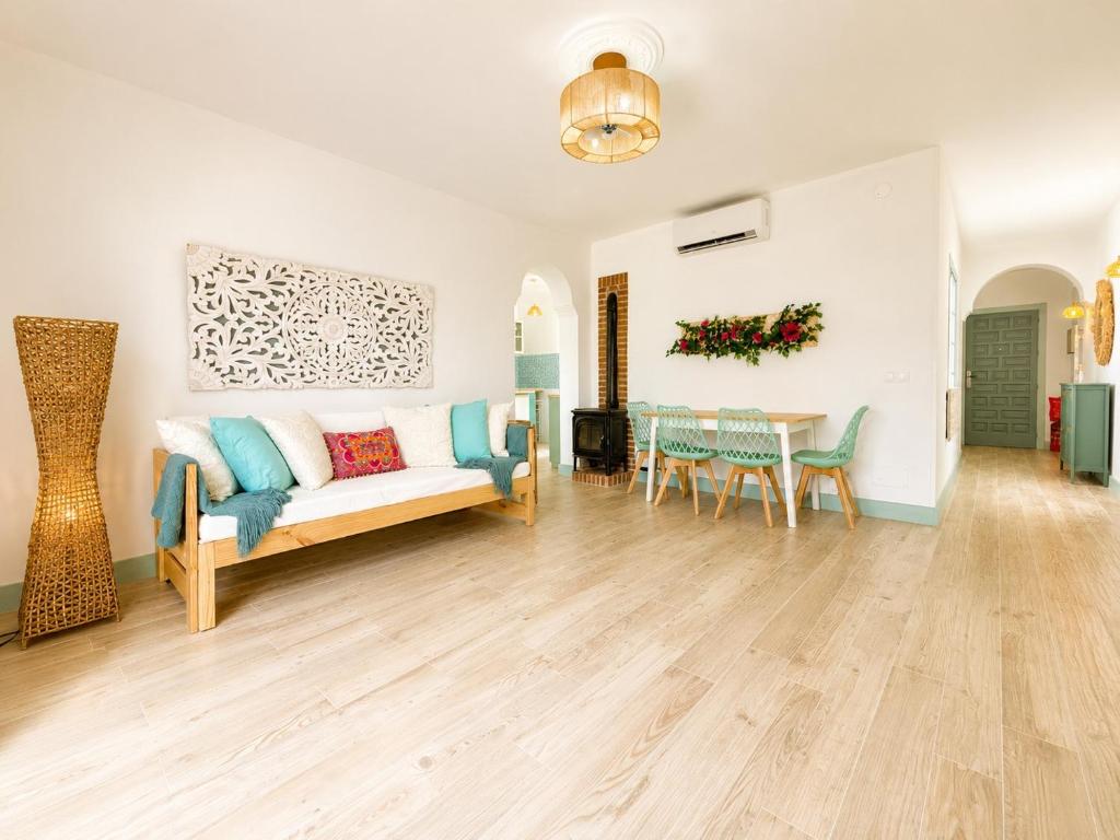 Apartamento Buganvilla, Playa,Free WiFi Smart TV - 2