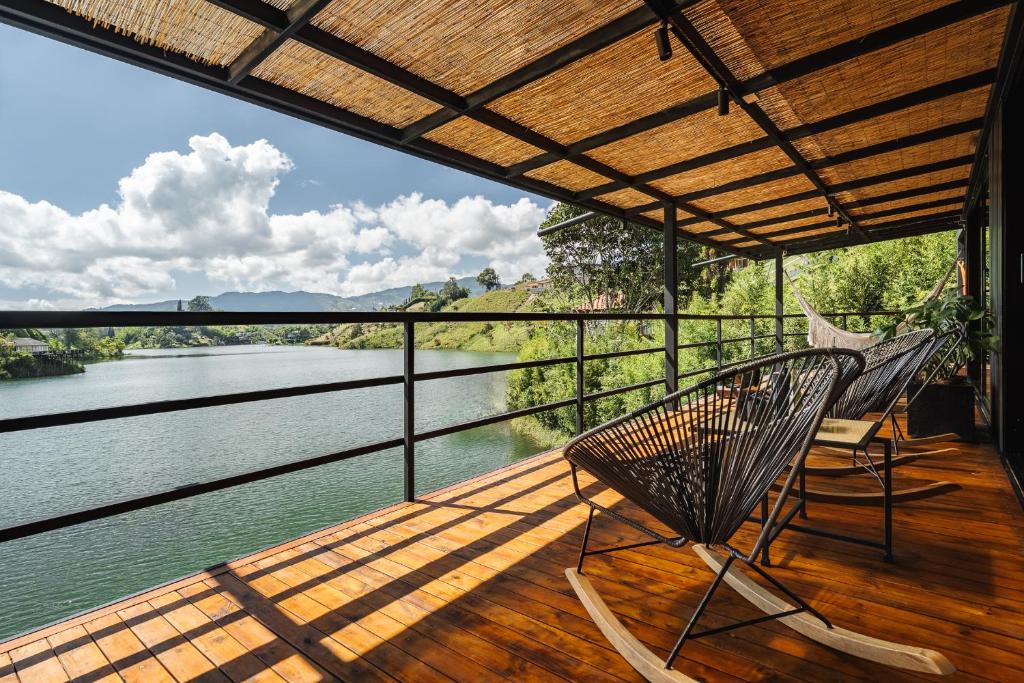 Cabaña Vista Represa Guatape con Muelle, Pool, Jacuzzi, Malla - 1