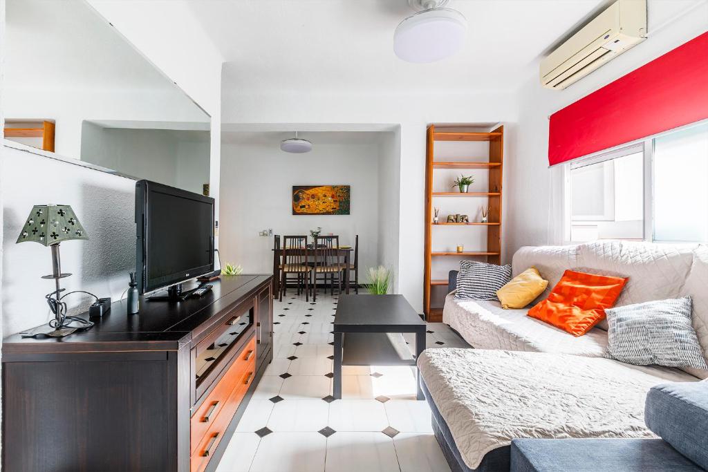 Corte Inglés Area - 3 bedrooms - Elevator - AC -Wi-Fi - 4