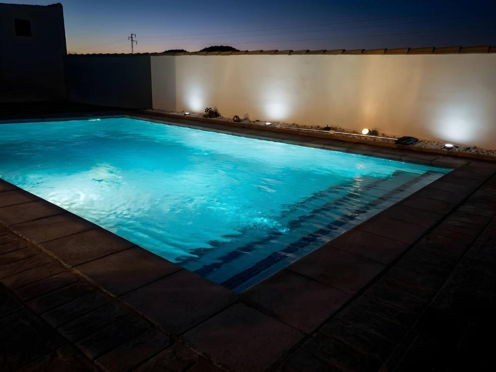 Casa Moderna con piscina privada y barbacoa - 4