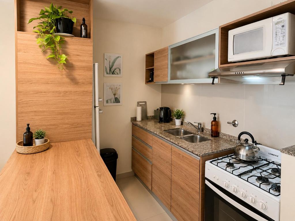ALOJATE Departamento Moderno y Céntrico CON COCHERA privada - 3
