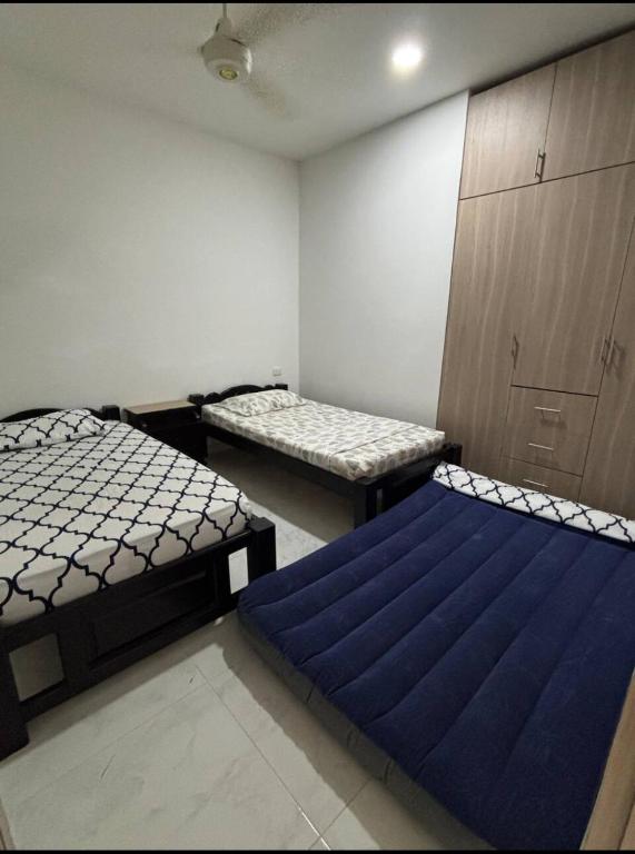 Comfortable spacious House near Av Primera and downtown - 3