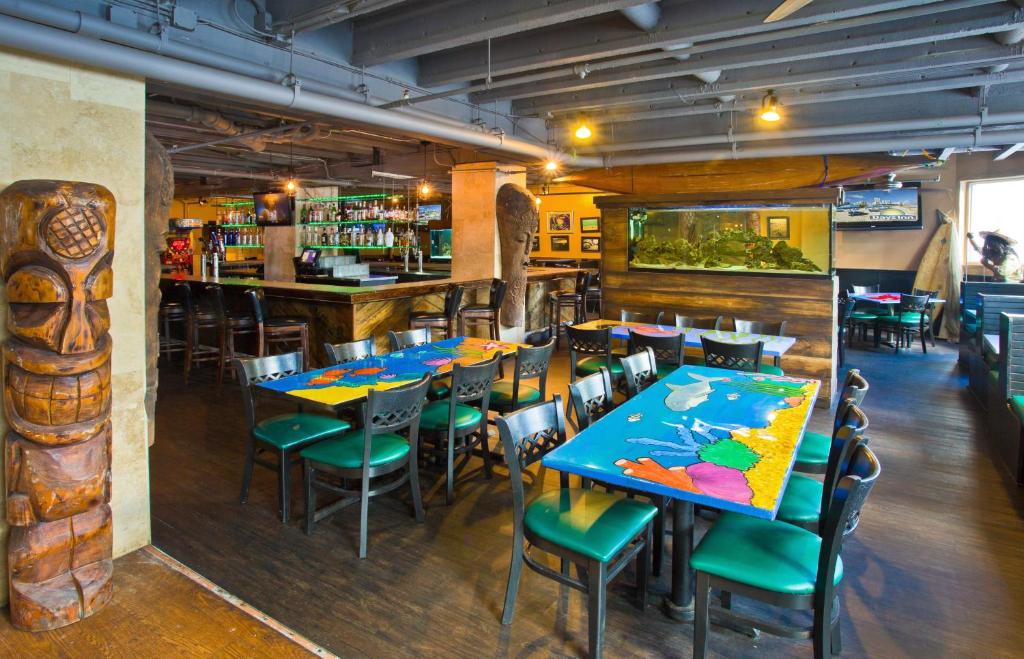 Pub/Lounge