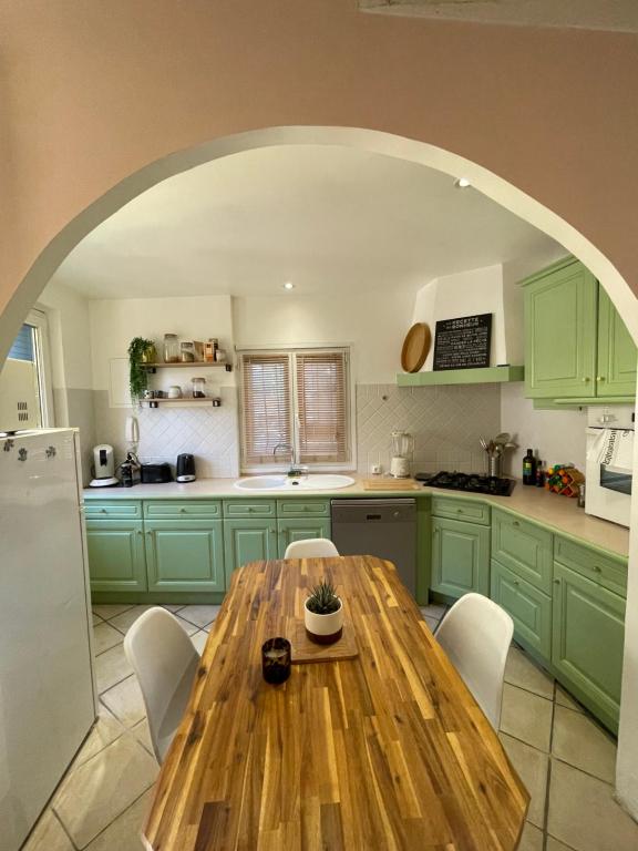 Maison de charme avec jacuzzi - 3