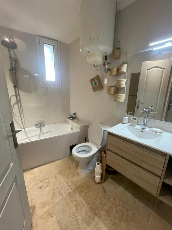 Maison de charme avec jacuzzi - 4