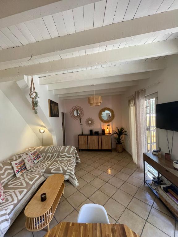 Maison de charme avec jacuzzi - 5