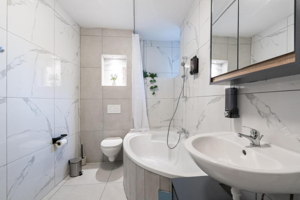 COY Apartments Kapfenberg - Spacious Stays for Companies, Groups & Workers - 4