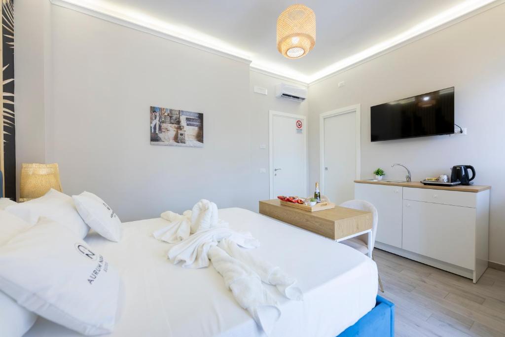 Aurum Nolana Suites - 5