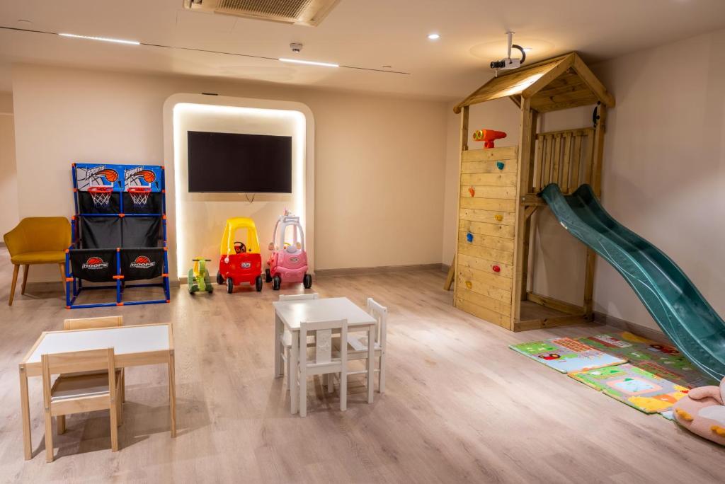 Kid’s club