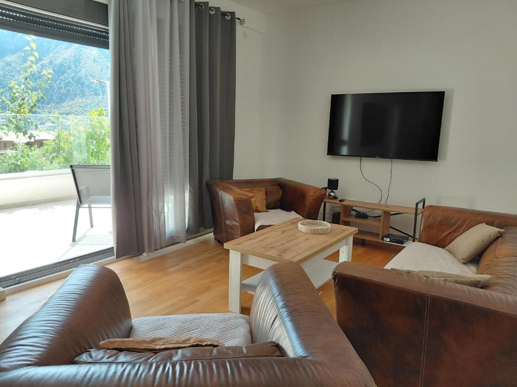 St Duke Residence - Modern One Bedroom Apartment With Terrace - 1