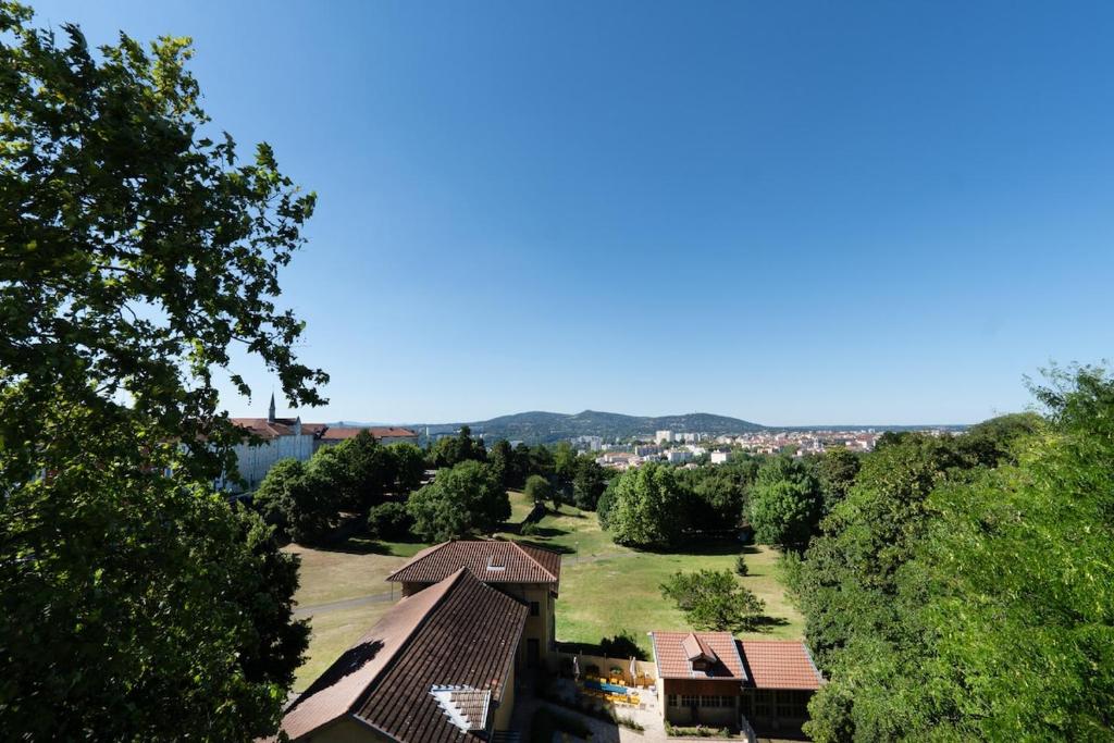 Néolys - Appartement d'exception, vue sur Fourvière - 5