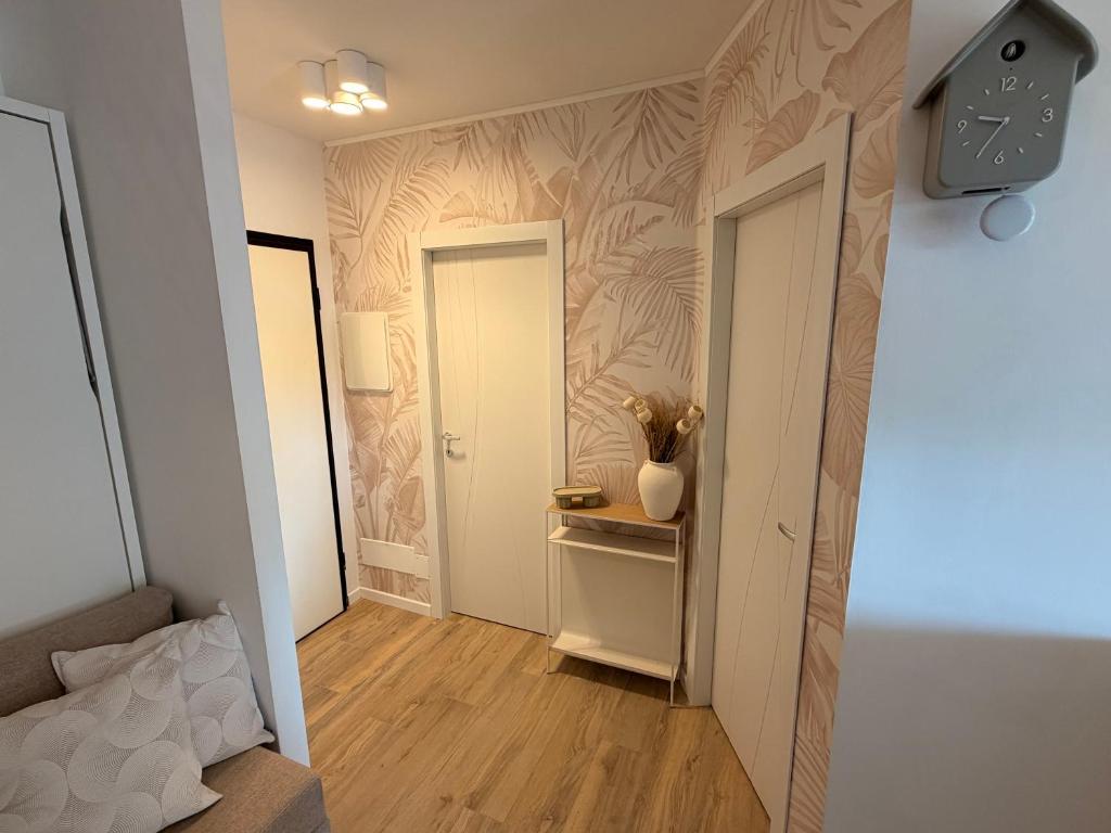 sea view apartartment - swimming p - car park - bikes - 5