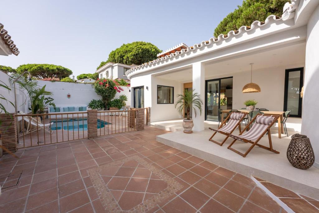 Casa del Mar - Renovated 2026 Stunning Pool Villa - 3