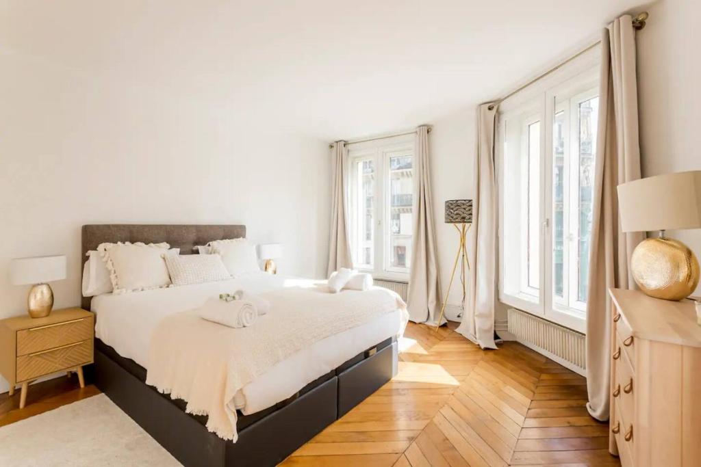 8P - 3BR Le Marais Spacious - Central - Historic Apt - 3
