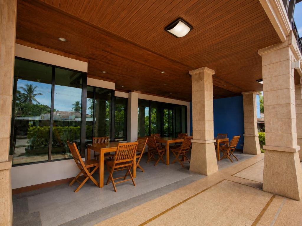 Lanta Mermaid Boutique House Hotel