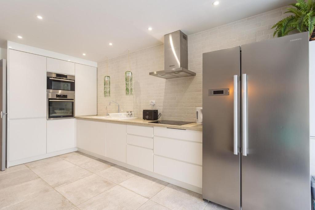 Modern 3 Bedroom Duplex Adeje City Center Wifi - 3